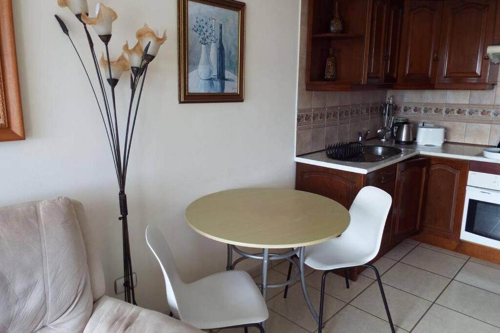 Playa Bastian A47 - Ocean View Apartment Коста Тегисе Екстериор снимка
